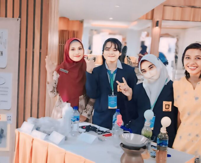 PENGALAMAN SEBAGAI SARANA UNTUK MENGASAH POTENSI