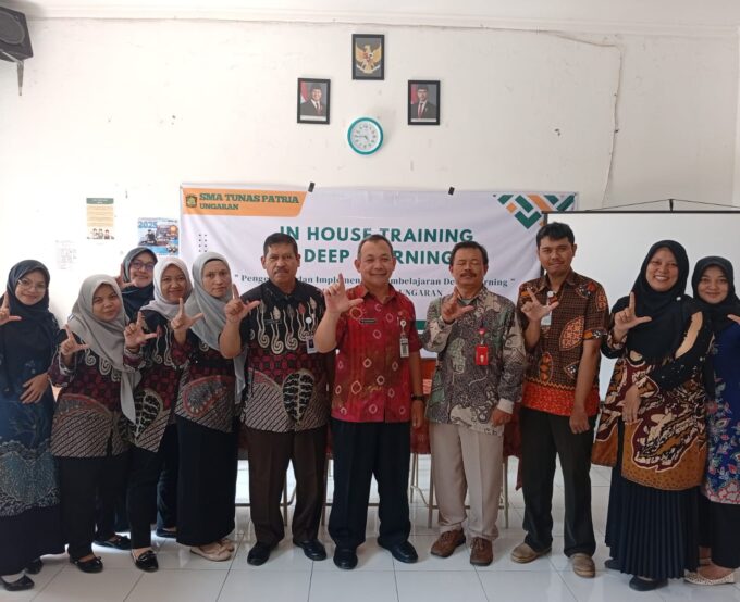 IHT PEMBELAJARAN DEEP LEARNING